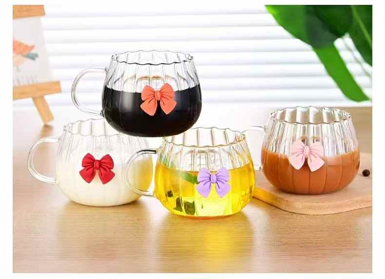 Suportați procesarea personalizată a diferitelor produse din sticlă