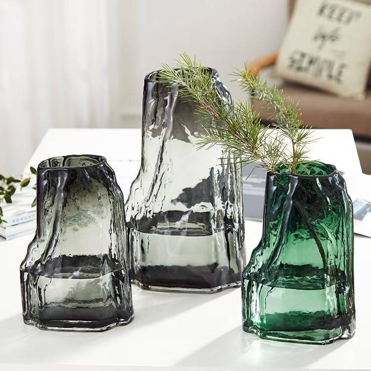 Vază cu vitralii din sticlă artificială în stil chinezesc