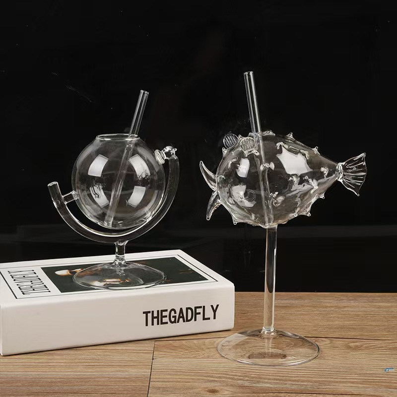 Pahar de cocktail personalizat pentru celebrități de internet